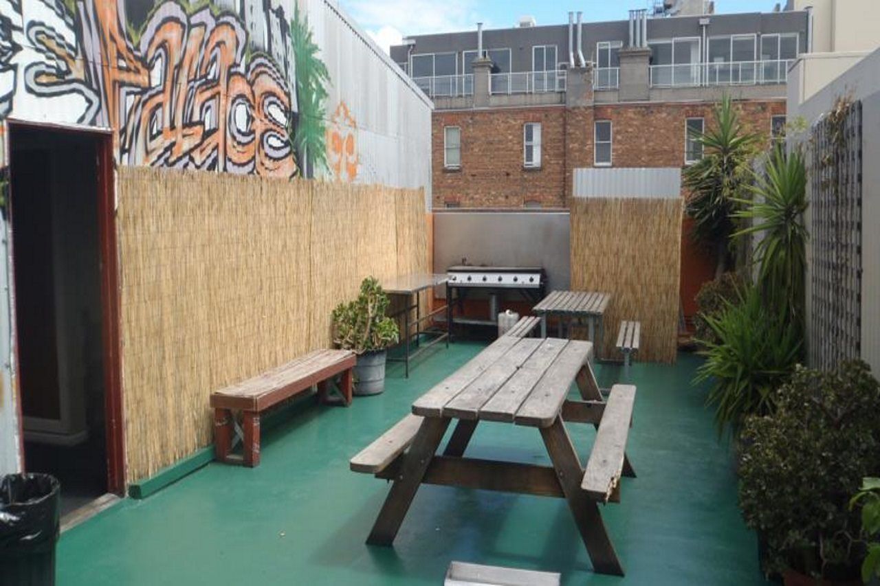 Hostel Selina St Kilda Melbourne City Exterior foto